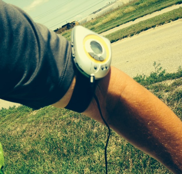 Cheap radio fix for boredom