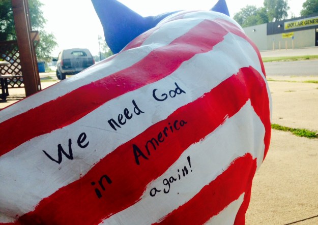 Pig patriot in Creston, IA