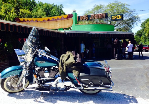 Hot Dog Johnny's in Belvidere New Jersey