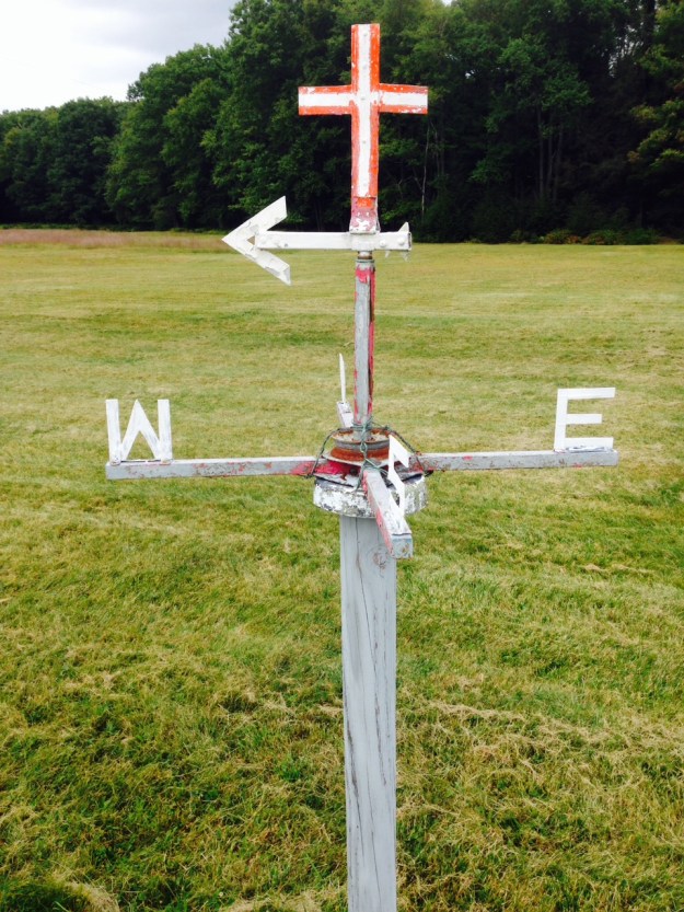 Squirrelly roads thru these hills leads one to lose his sense of direction